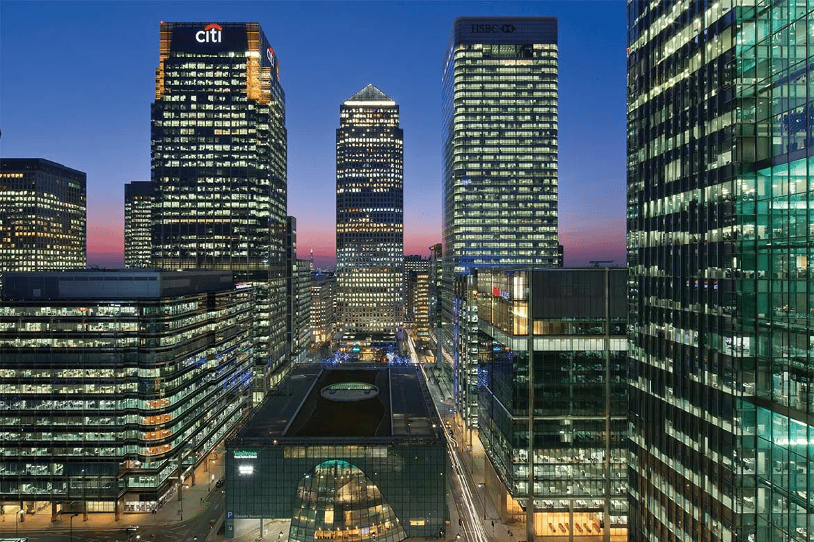 Canary Wharf Finance District at Dusk for How to get into Investment Banking?